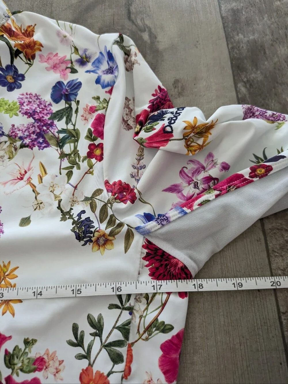 WOMEN'S FORAY GOLF Quarter Zip White Floral Long Sleeve Size Medium